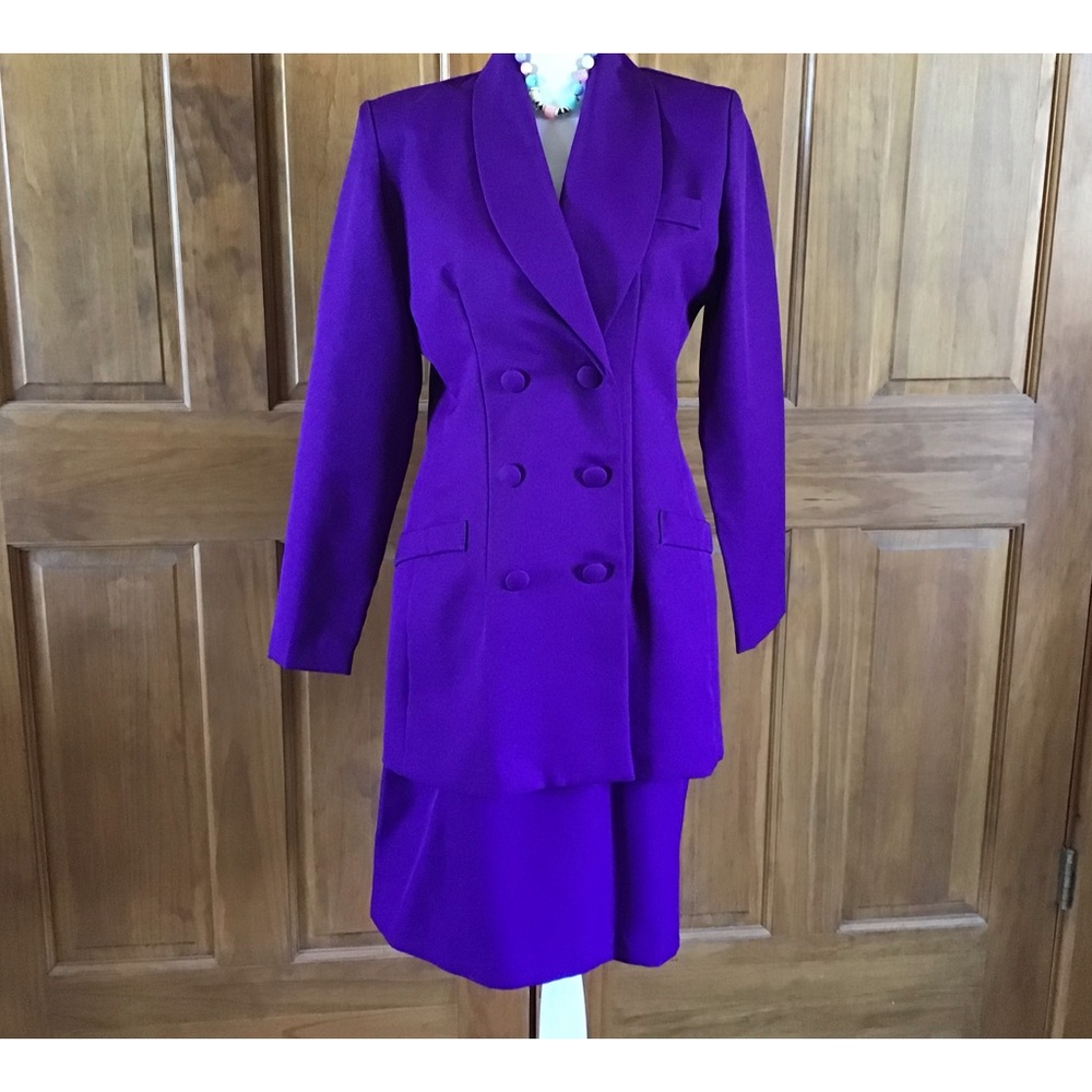 Royal purple Jennifer James two piece suit size 6 Womens